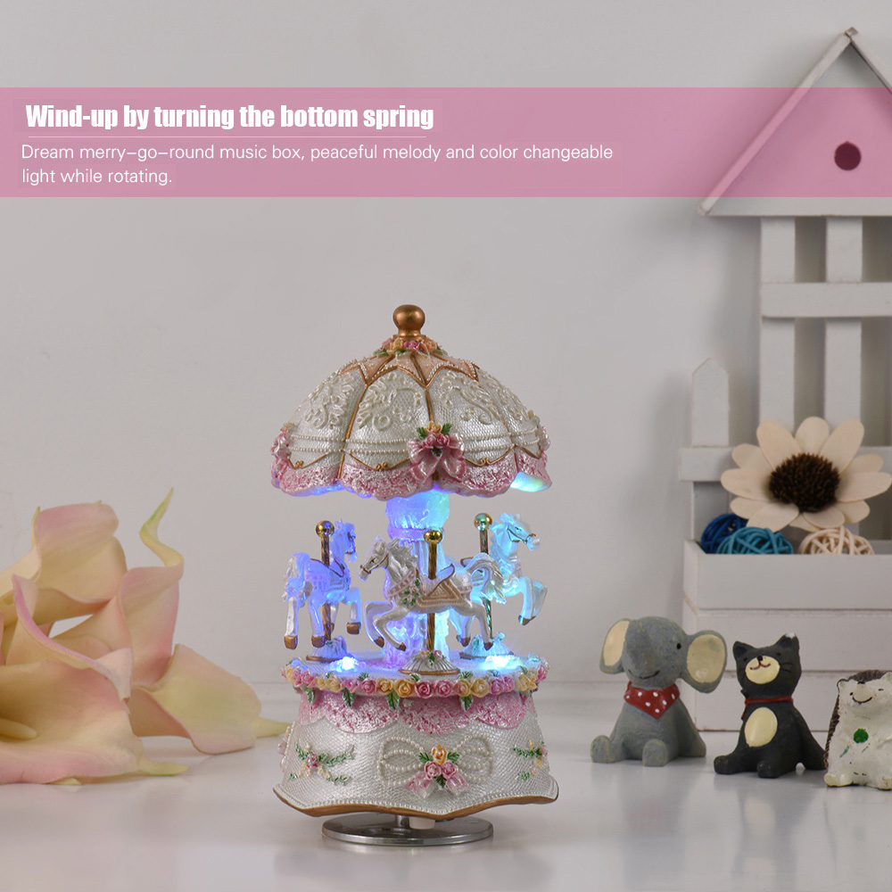 Snow Globe Musical - Luxury Dream 3-Horse Rotating Carousel Merry-go-round