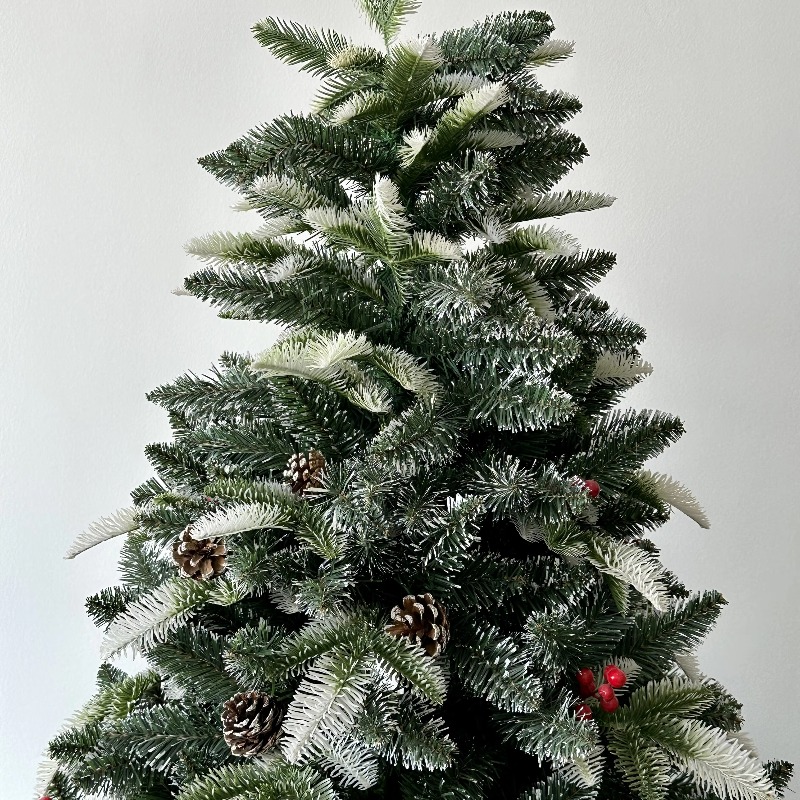 220cm High Quality Artificial  - Christmas Tree Artificial recension och pris