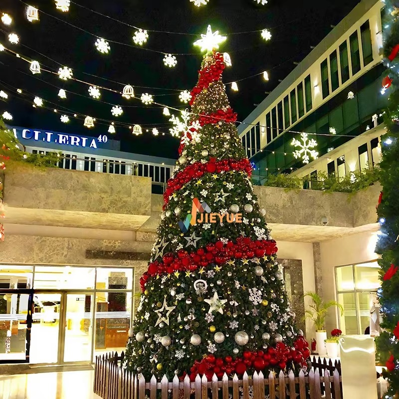 High Quality Giant Decorative  - Christmas Tree Artificial recension och pris
