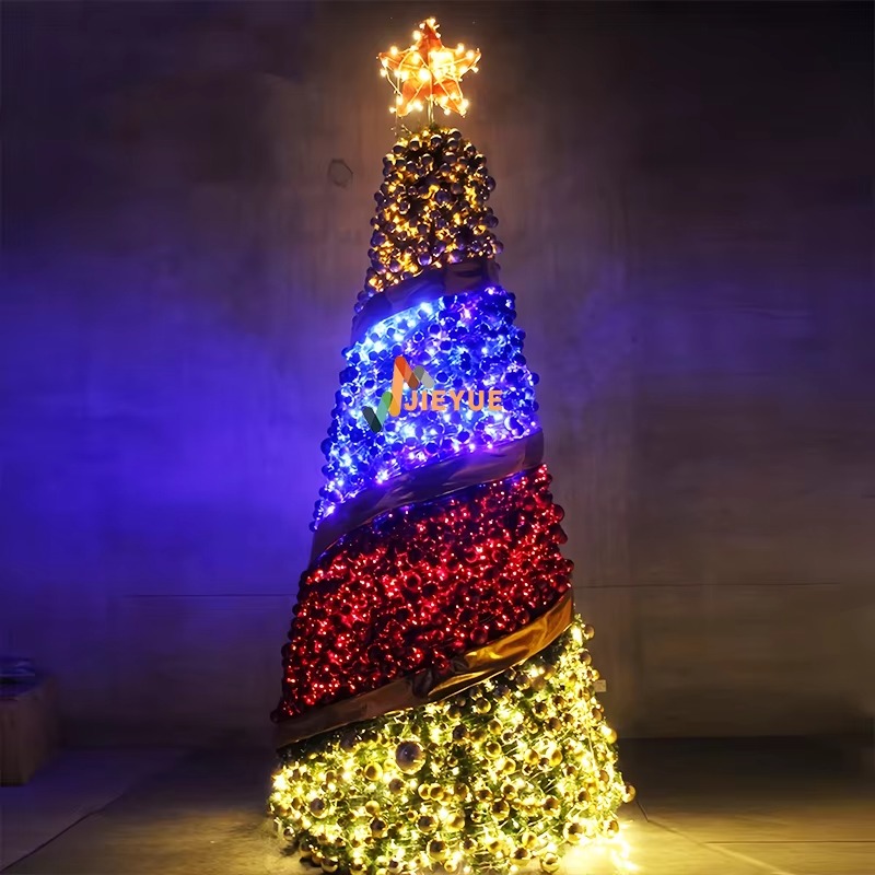 High Quality Giant Decorative  - Christmas Tree Artificial recension och pris
